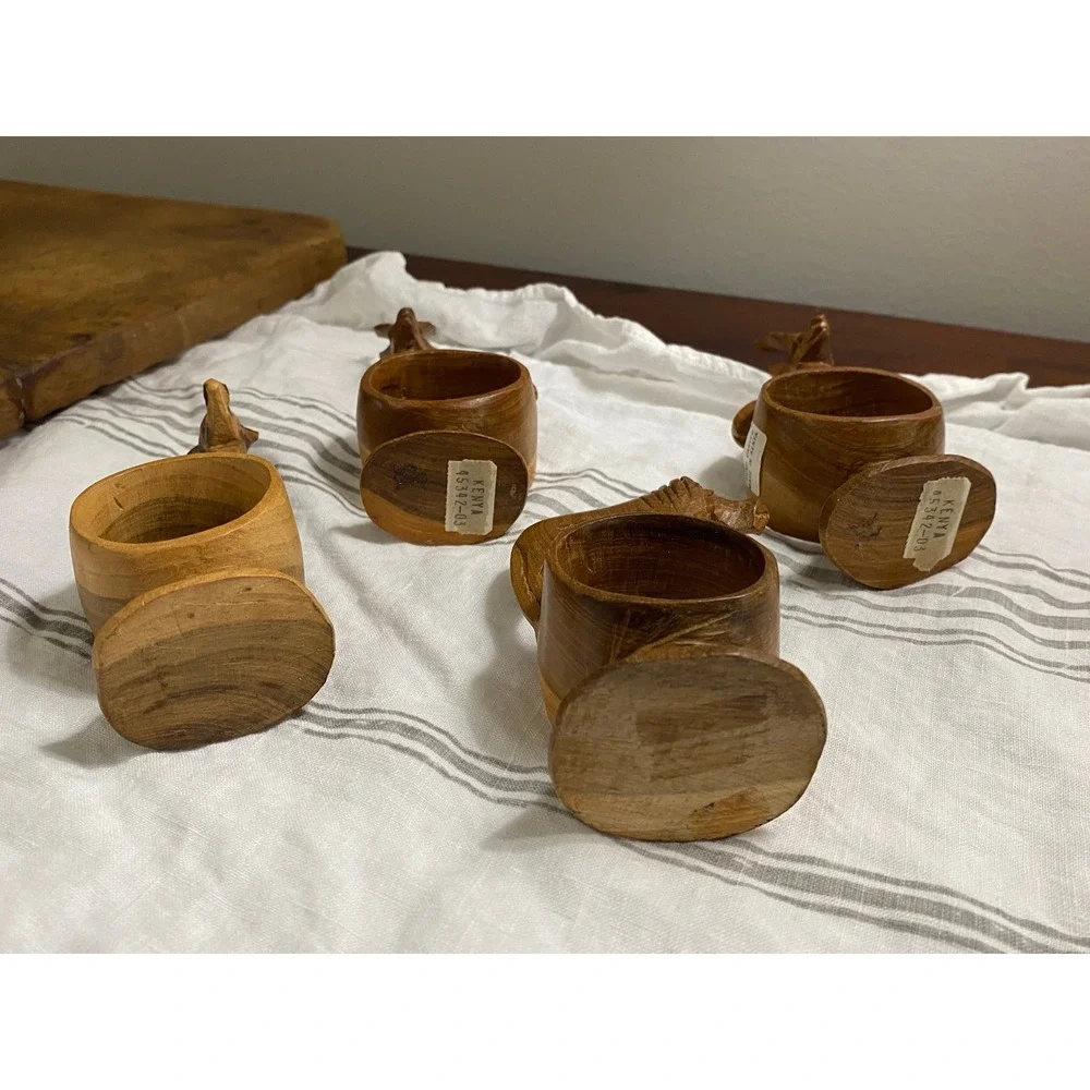 Vintage Kenya Hand Carved Wood Africa Animal Napkin Rings 4 Giraffe Lion Gazelle
